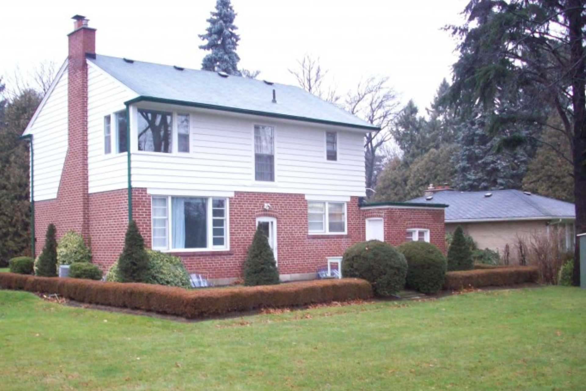 How to Maintain the Look of Your Custom Aluminum Siding for Years - Custom Aluminum