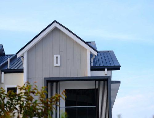 The Great Thaw: Why Trapped Moisture is Your Siding’s Biggest Spring Enemy